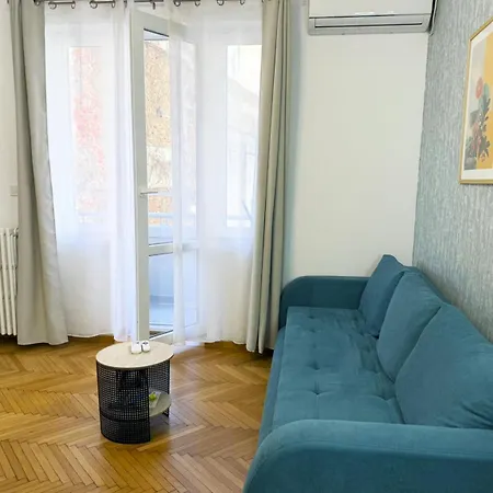 Oshry Bliss * Bucarest