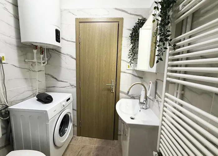 Oshry Bliss * Bukarest