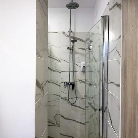 Oshry Bliss * Bucarest